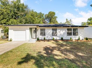 306 Myers Ave, Cleburne, TX 76033