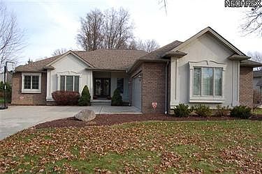 1st image of 2130 Redwood Pl
