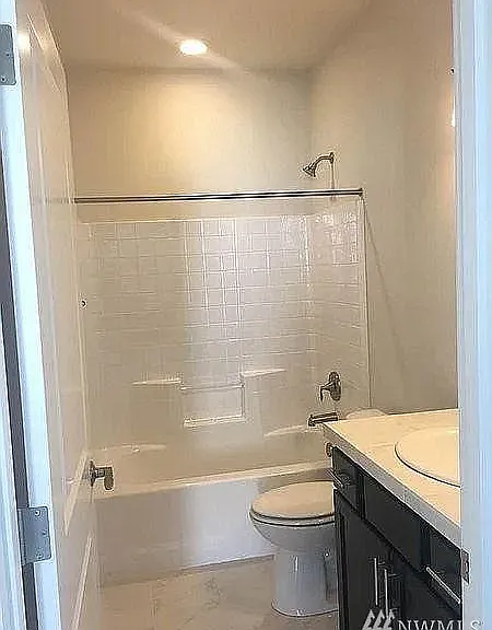 3512 NE 145th St — Photo 8