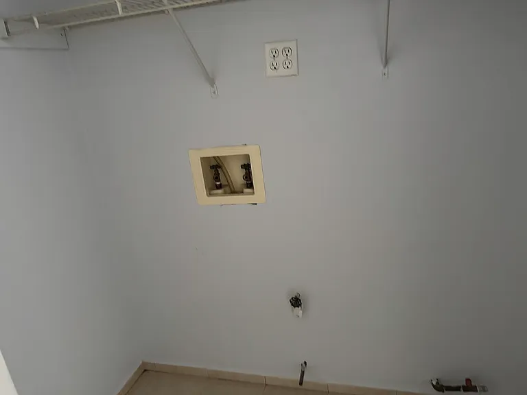 136 South Ave #2 — Photo 4