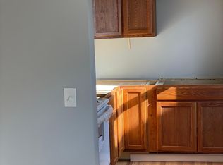 163 4th Ave FLOOR 2, Woonsocket, RI 02895