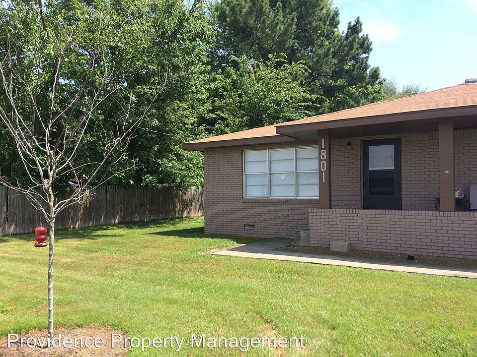 Deane Street Duplexes 18011843 W Deane St Fayetteville AR Zillow