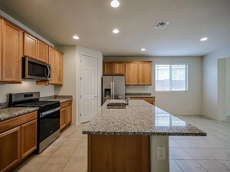 13502 W Calle De Baca — Photo 17