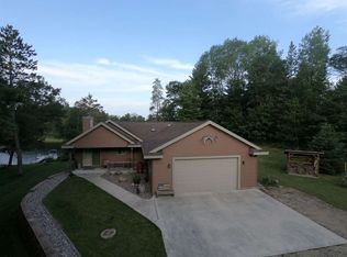 N16712 Dam Rd, Pembine, WI 54156