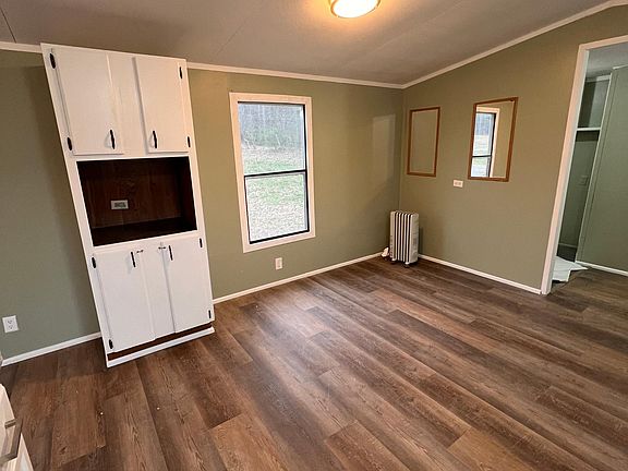 5th image of 106 Quiet Oak Dr #106