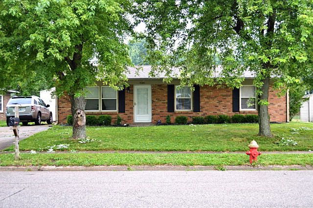 1st image of 734 Sargent Dr