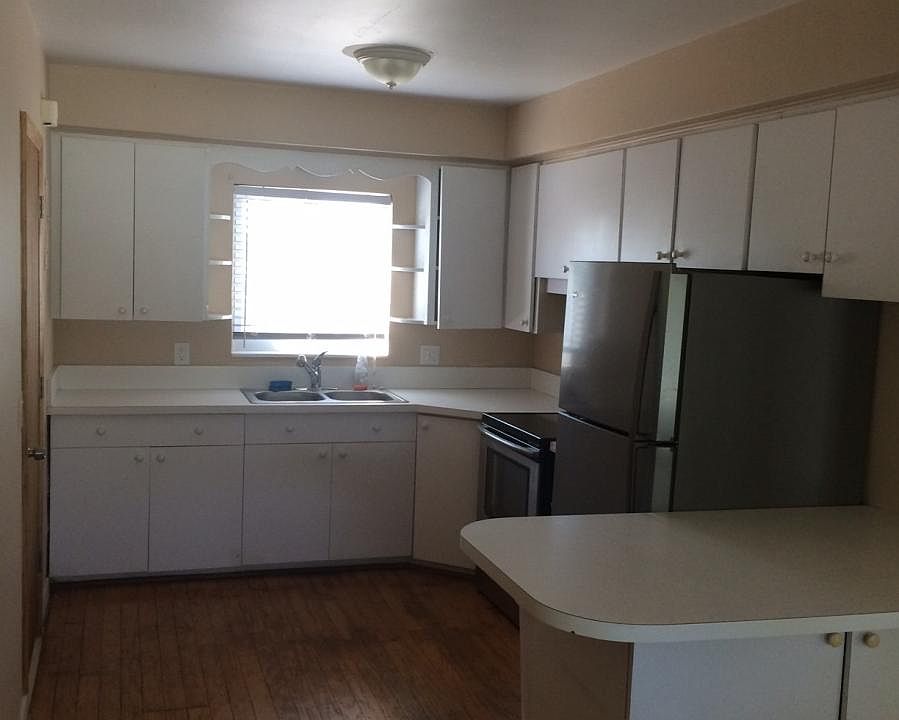 1st image of 1420 S Andrews Ave