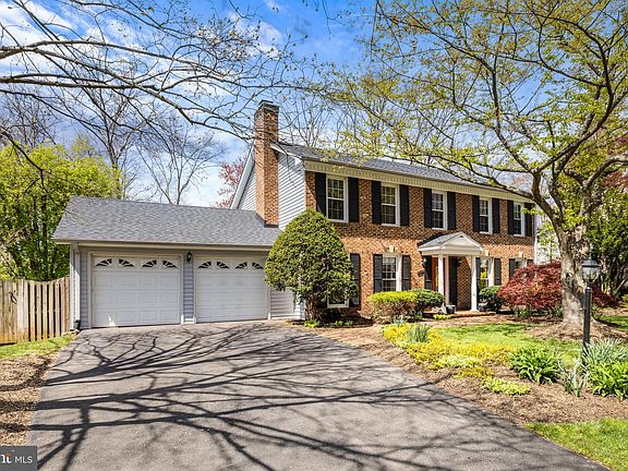 4th image of 4332 Ashford Ln