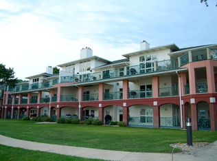 1605 Chalstrom Beach Rd #202, Okoboji, IA 51355