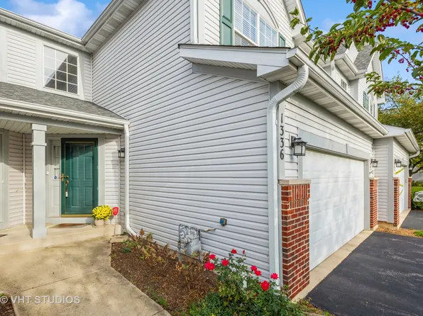 1336 Filly Ln #1336, Bartlett, IL 60103