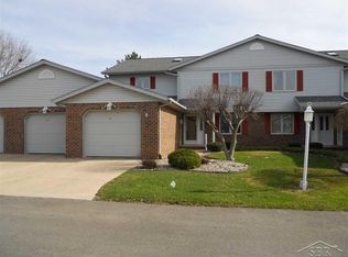 3 Wilshire Dr, Frankenmuth, MI 48734