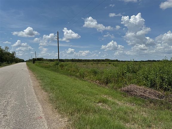 4th image of Beard Rd