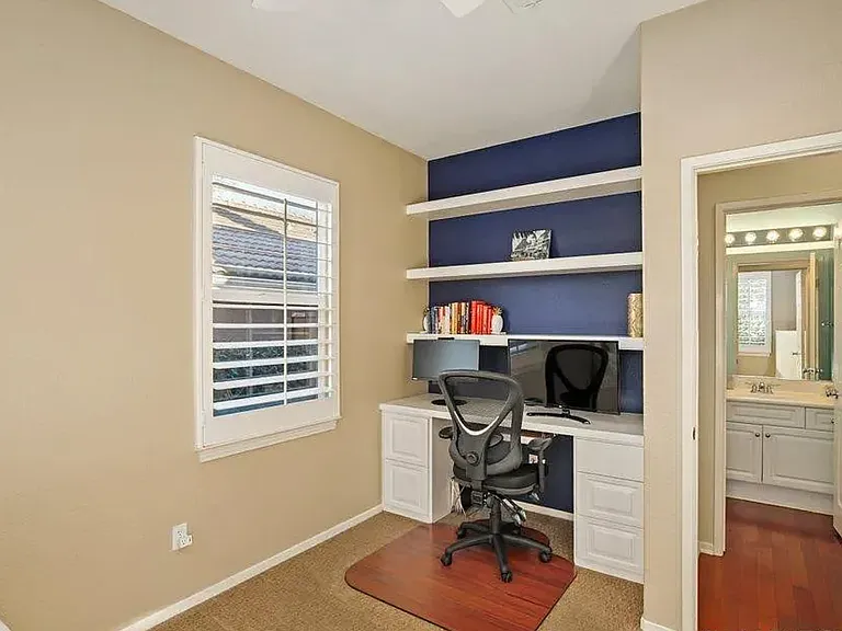 10287 Spruce Woodlands Way — Photo 11