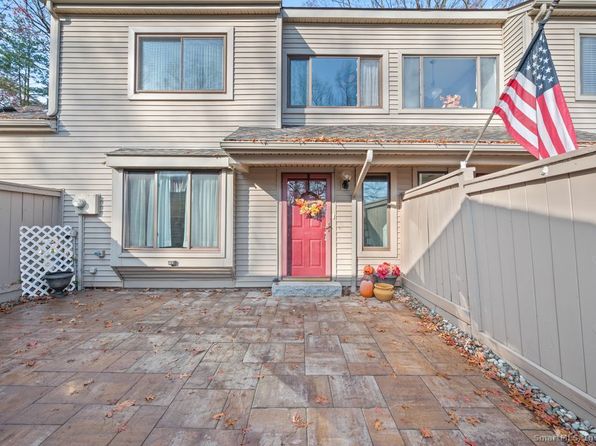 141 Farmington Chase Cres #141