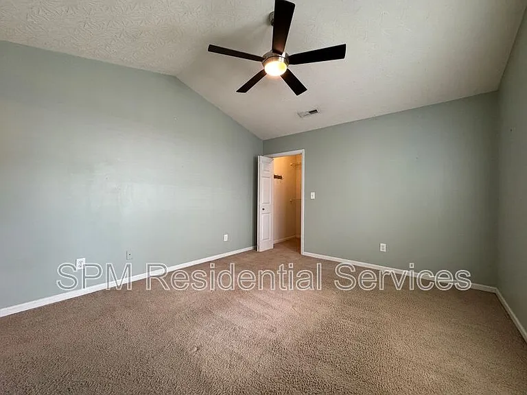 723 Sunseeker Dr — Photo 11