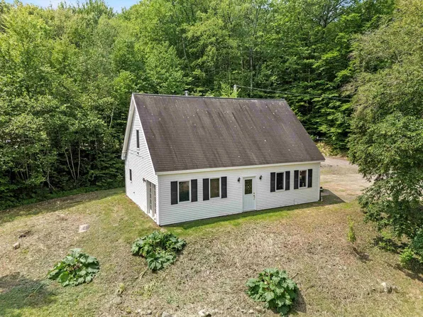 592 Old Bristol Road, New Hampton, NH 03256