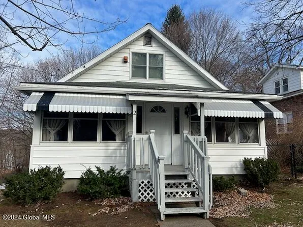 2 Luther Street, Troy, NY 12180