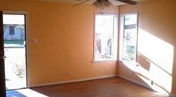 2nd image of 109 Dale St