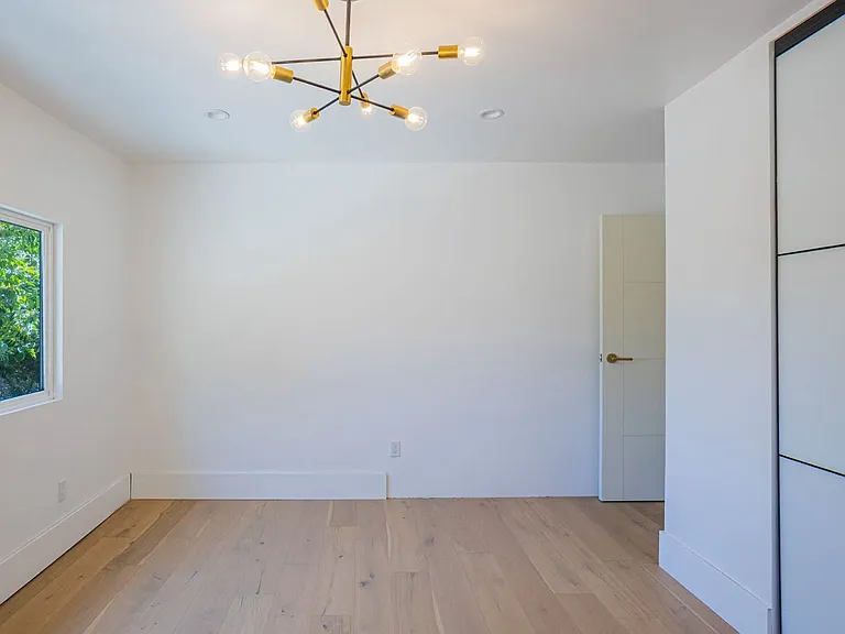 2869 Turnbull Canyon Rd — Photo 15