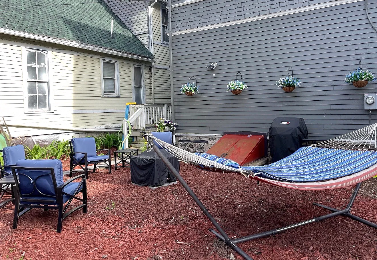 339 Bryant St — Photo 4