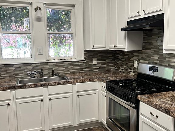 5th image of 735 Gladstone Blvd