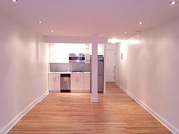 5th image of 21 Gramercy Park S APT 6D