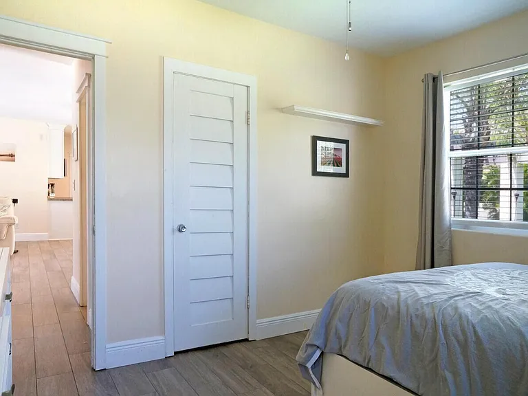 2031 Pleasant Dr — Photo 16