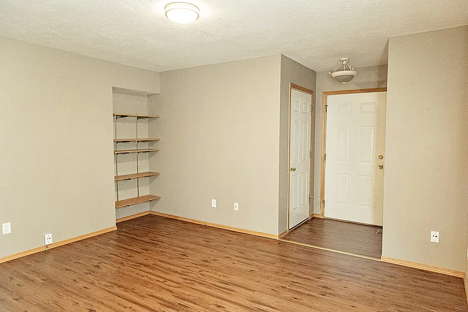 Building Photo - 3043 N Fremont Ave #3043