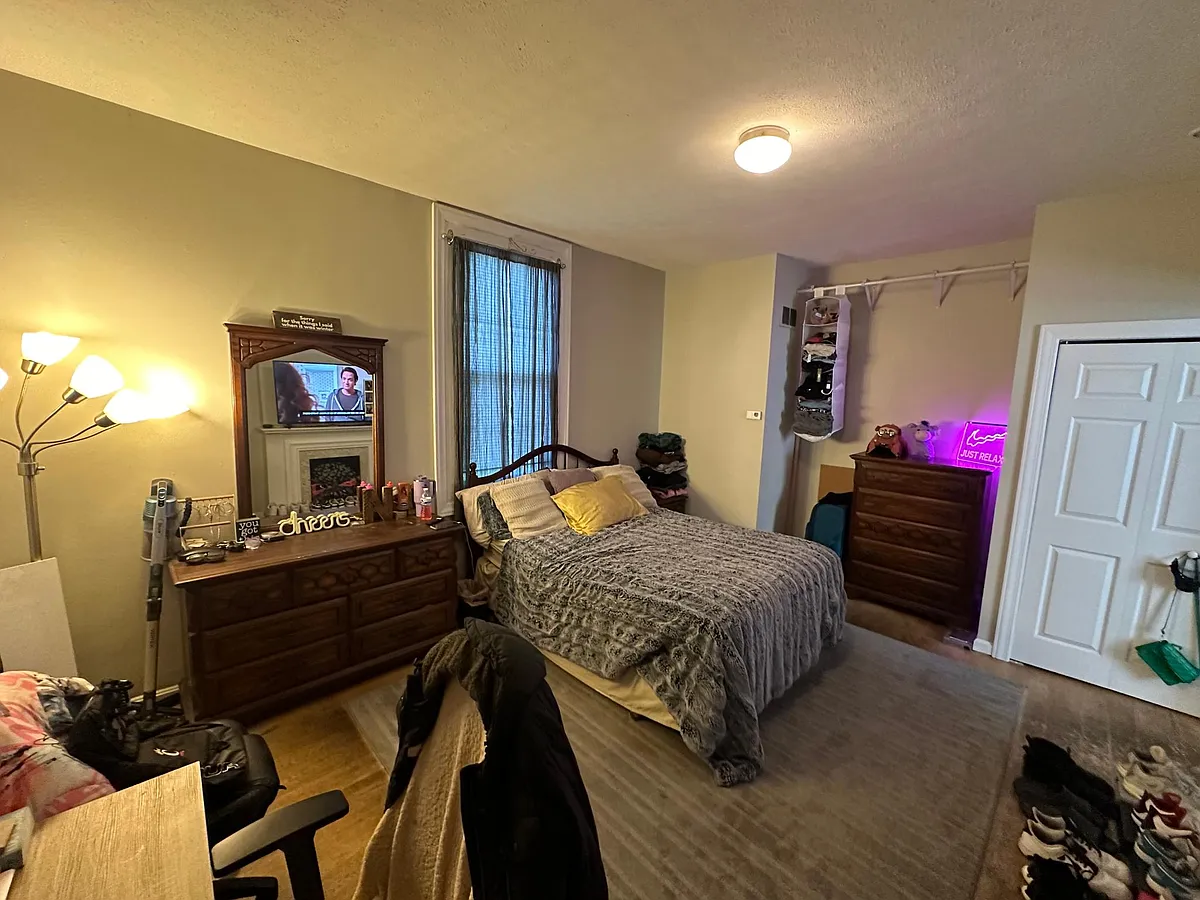 Building Photo - 3424 Ruther Ave #1