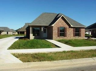 214 S Mandy Ave, Gonzales, LA 70737