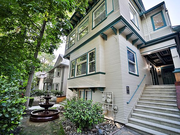 2nd image of 2217-2219 H St #1