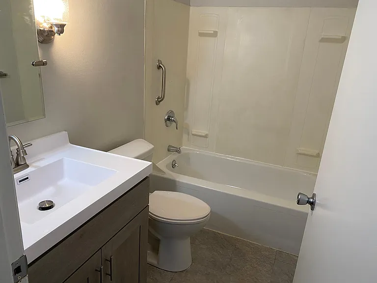 10136 Grover Dr #4 — Photo 9