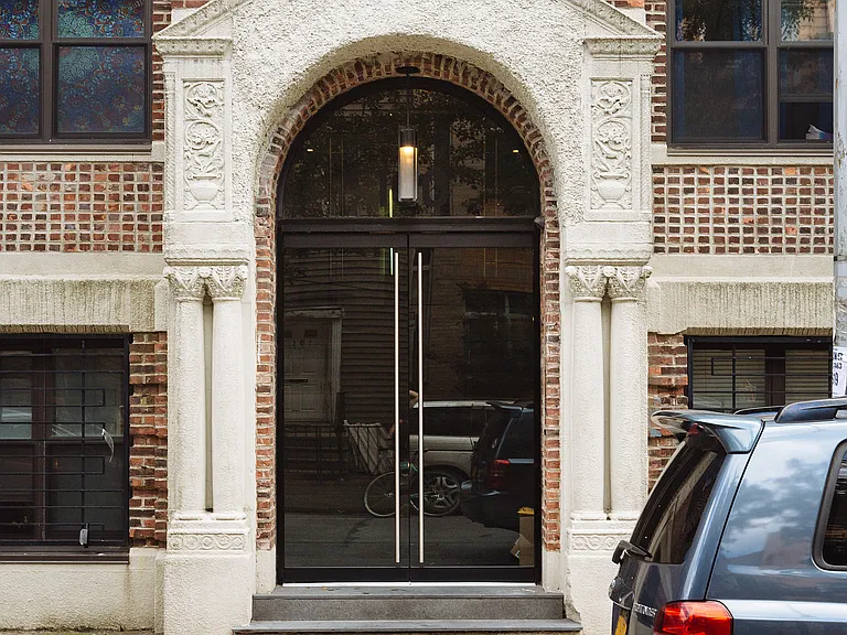 100 Dupont St #1G — Photo 30