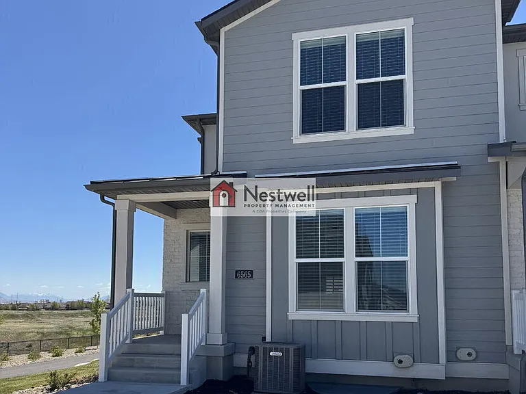 6565 W Bannon St — Photo 2