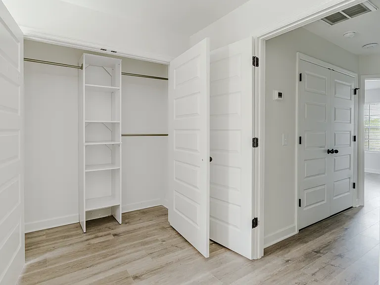 191 Harvard Dr — Photo 14