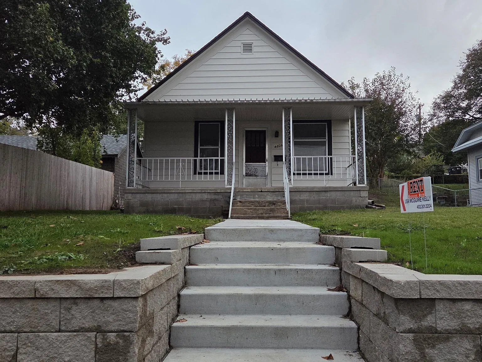 3 bed, 1054 sqft, $1,600 — Photo 1
