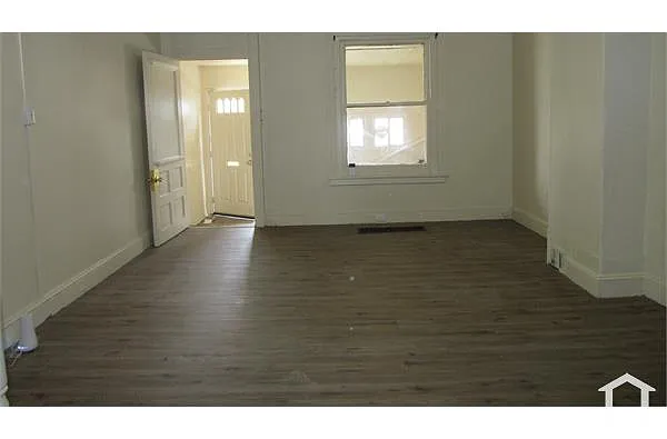 Building Photo - 5238 Osage Ave