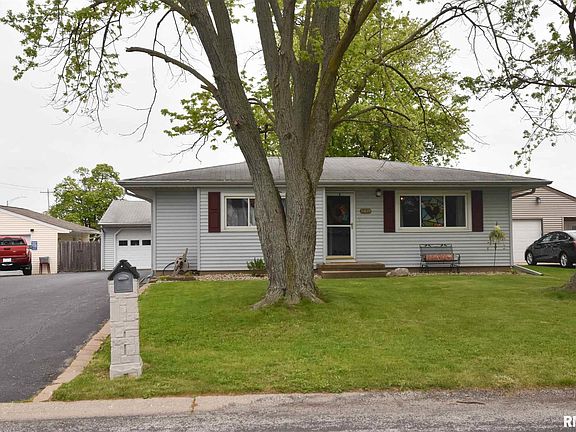 4th image of 5419 S Juliette Dr