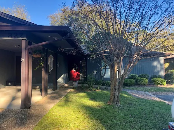 327 Oak Center Pl, Valdosta, GA 31602