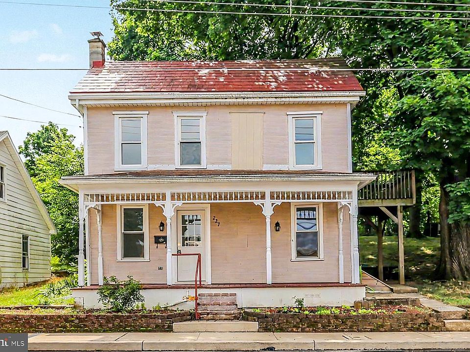 1st image of 227 Gettysburg St