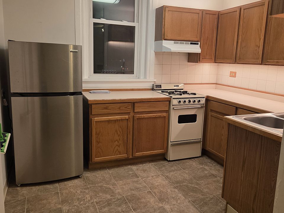 1st image of 3535 W 44th Ave #4