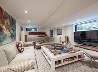 40 Nanton Ave #2, Toronto, ON M4W2Y9