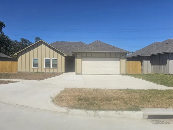 121 Memon Ln, Deer Park, TX 77536