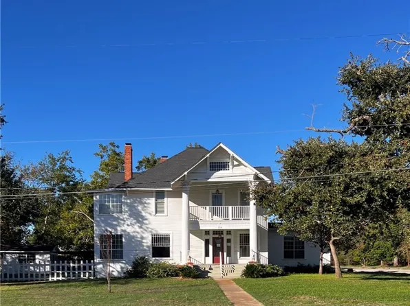314 N Calvert St, Franklin, TX 77856