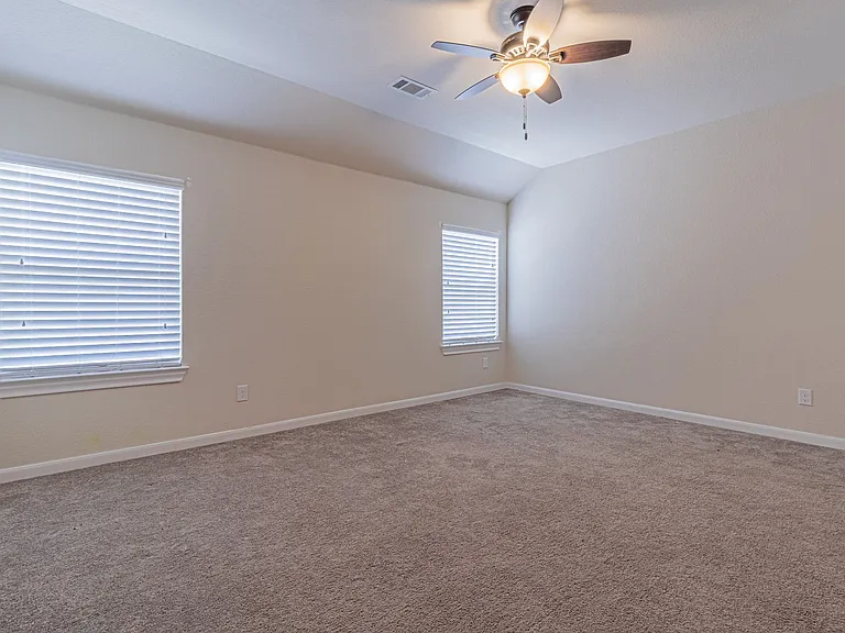 2727 Sonata Park — Photo 23