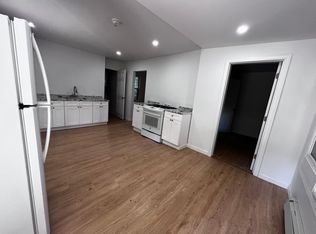 102 Congress Ave #1, Waterbury, CT 06708