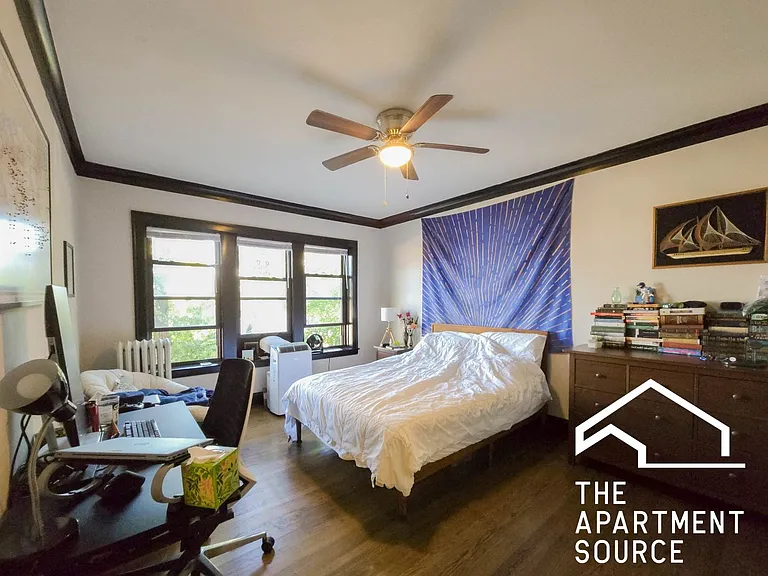 5069 N Wolcott Ave #3 — Photo 3