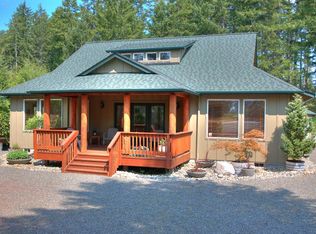 900 E Soderberg Rd, Allyn, WA 98524