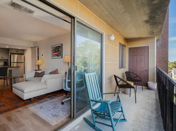 390 Broadway APT 54, Somerville, MA 02145