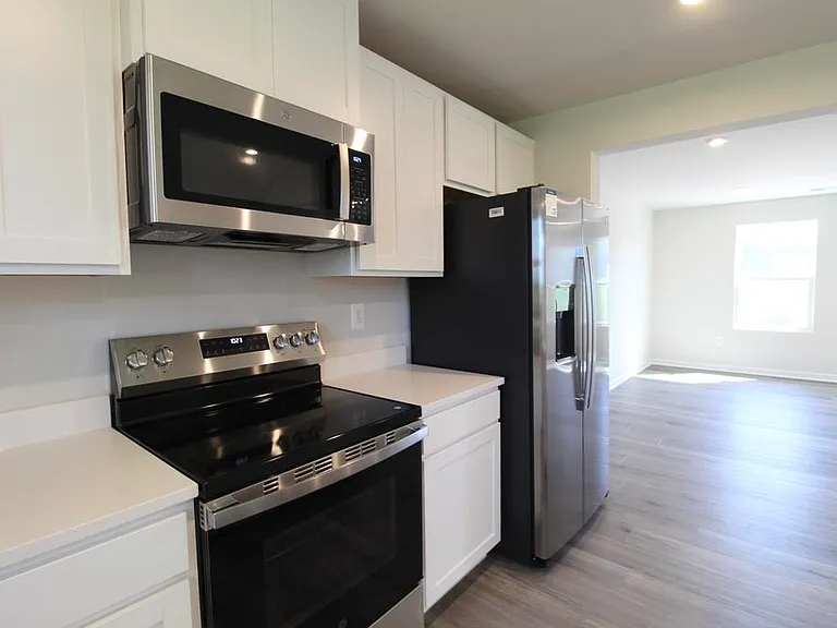 2910 Orchard Ridge Ln — Photo 13